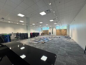 5540 S East St, Indianapolis, IN for lease Interior Photo- Image 2 of 3