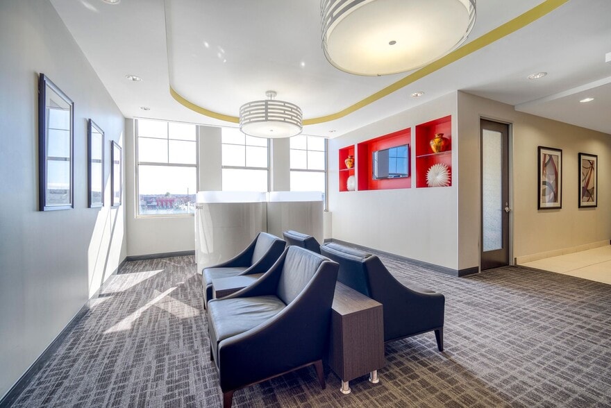 5100 Buckeystown Pike, Frederick, MD for lease - Interior Photo - Image 2 of 9