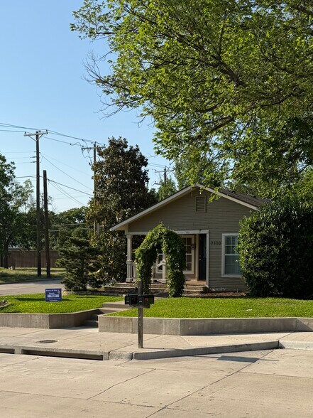 7110 Elm St, Frisco, TX à vendre - Photo principale - Image 1 de 1