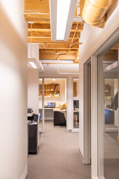 40R Merrimac St, Newburyport, MA à louer - Photo intérieure - Image 3 de 21