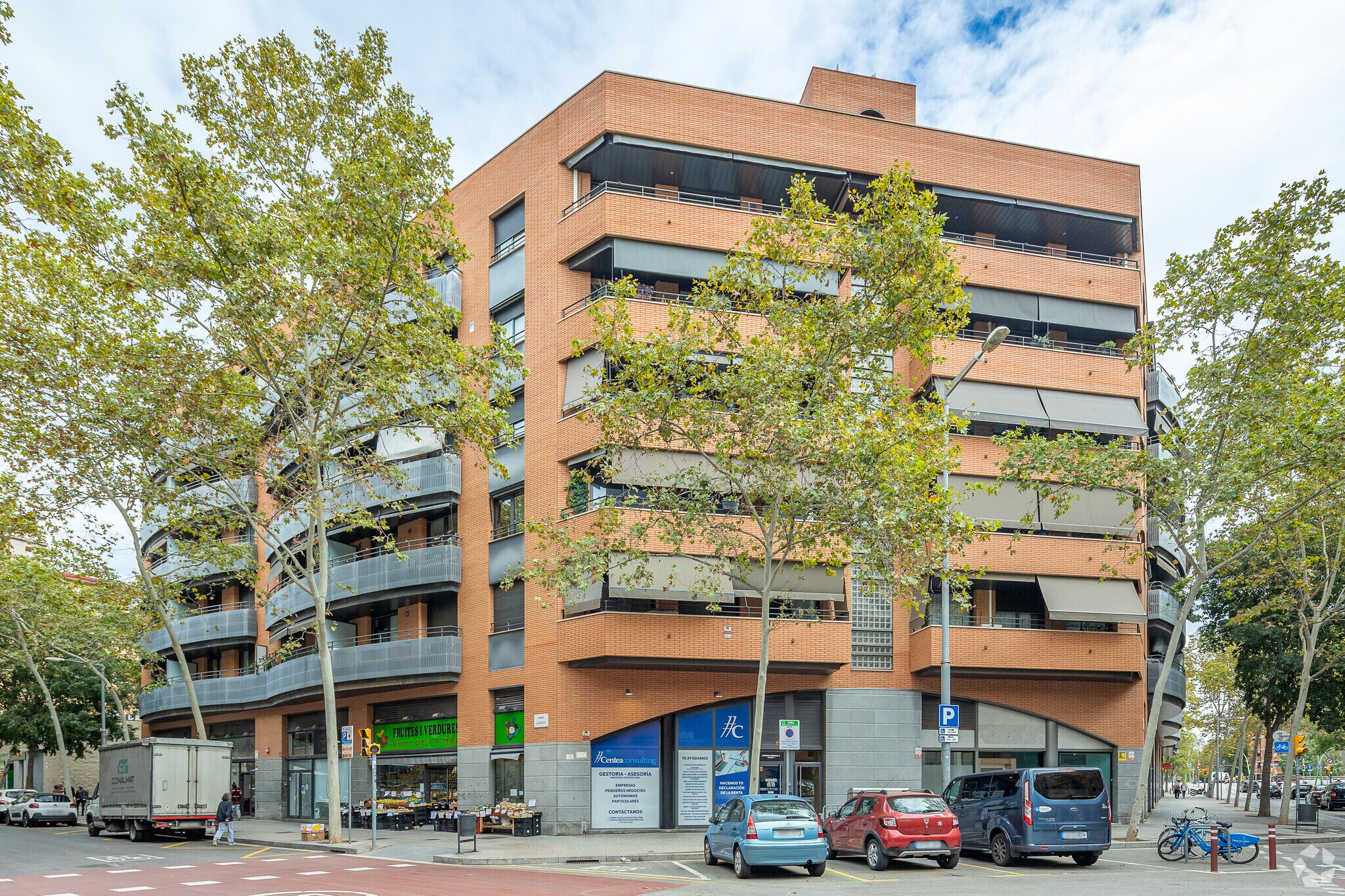Carrer de Bilbao, 180-192, Barcelona, Barcelona for lease Primary Photo- Image 1 of 3