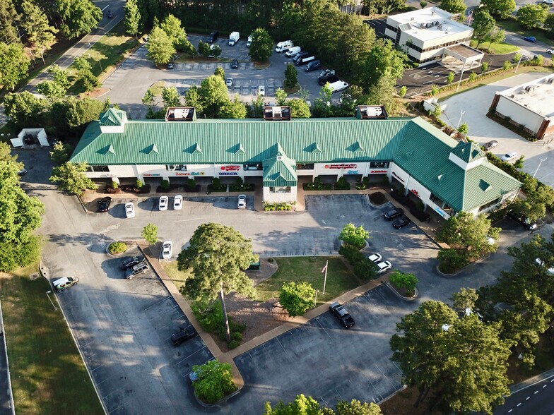 3075 John Hawkins Pky, Birmingham, AL à louer - Photo principale - Image 1 de 13