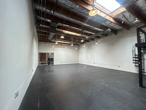 902-926 Colorado Ave, Santa Monica, CA for lease Building Photo- Image 2 of 7