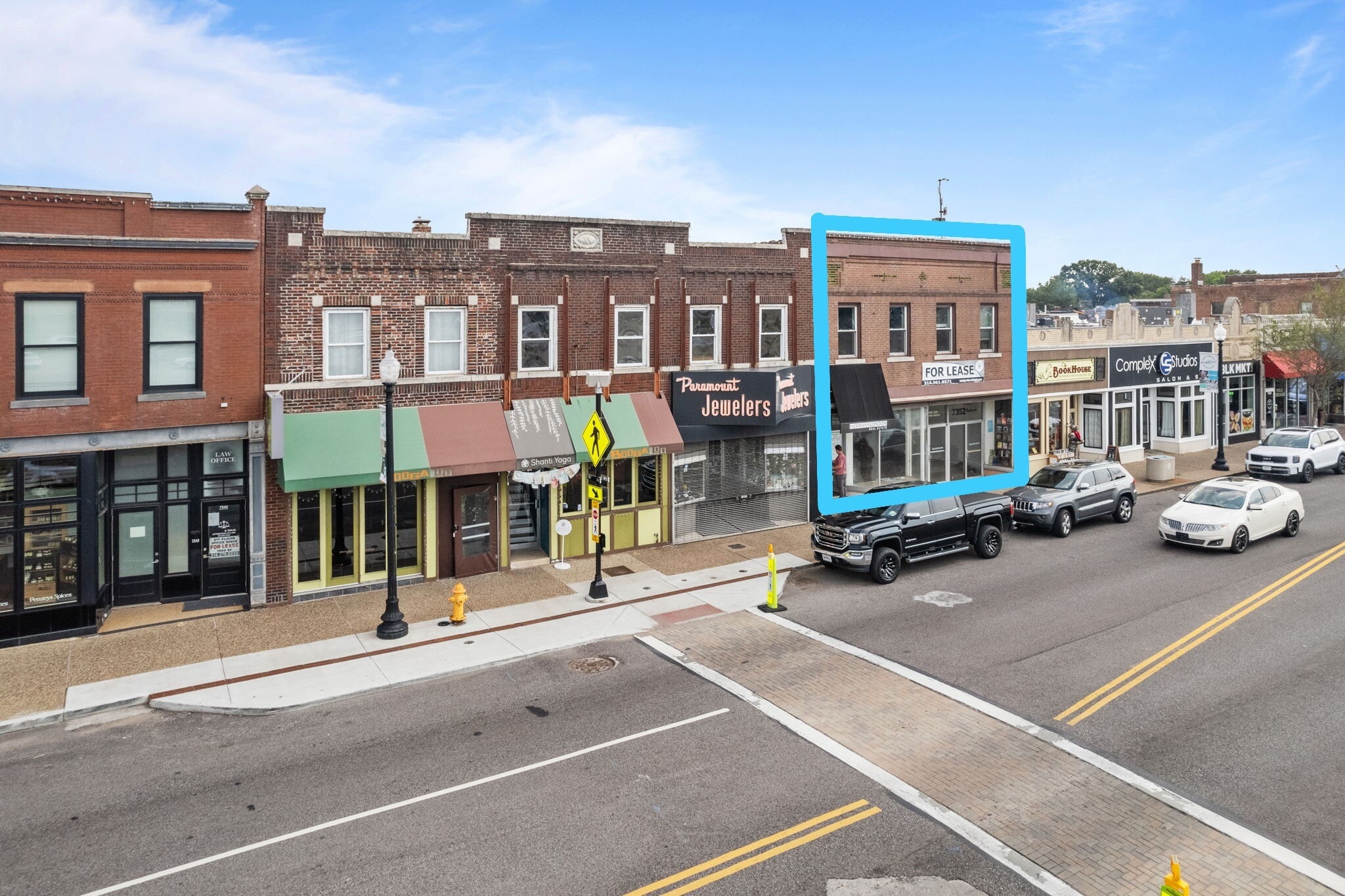 7350-7352 Manchester Rd, Maplewood, MO for lease Interior Photo- Image 1 of 7
