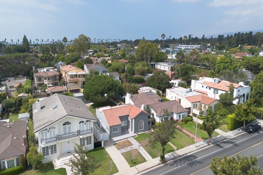 928 26th St, Santa Monica, CA à vendre - Photo du bâtiment - Image 3 de 27