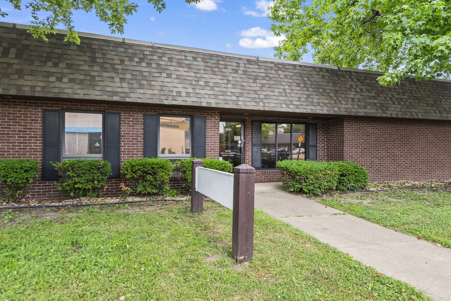 900 S Spring St, Springfield, IL à vendre - Photo du bâtiment - Image 2 de 17