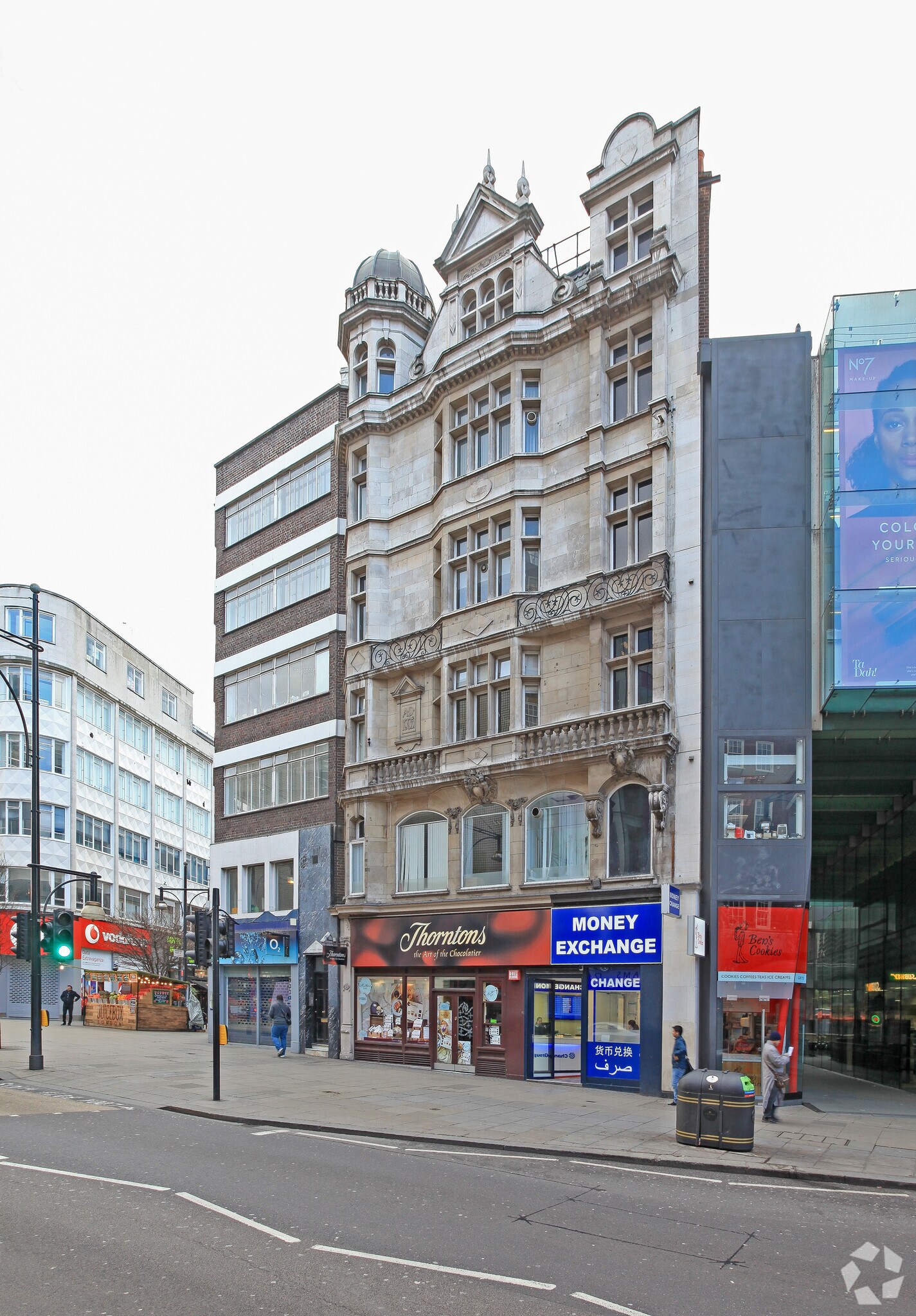 353 Oxford St, London for lease Primary Photo- Image 1 of 3
