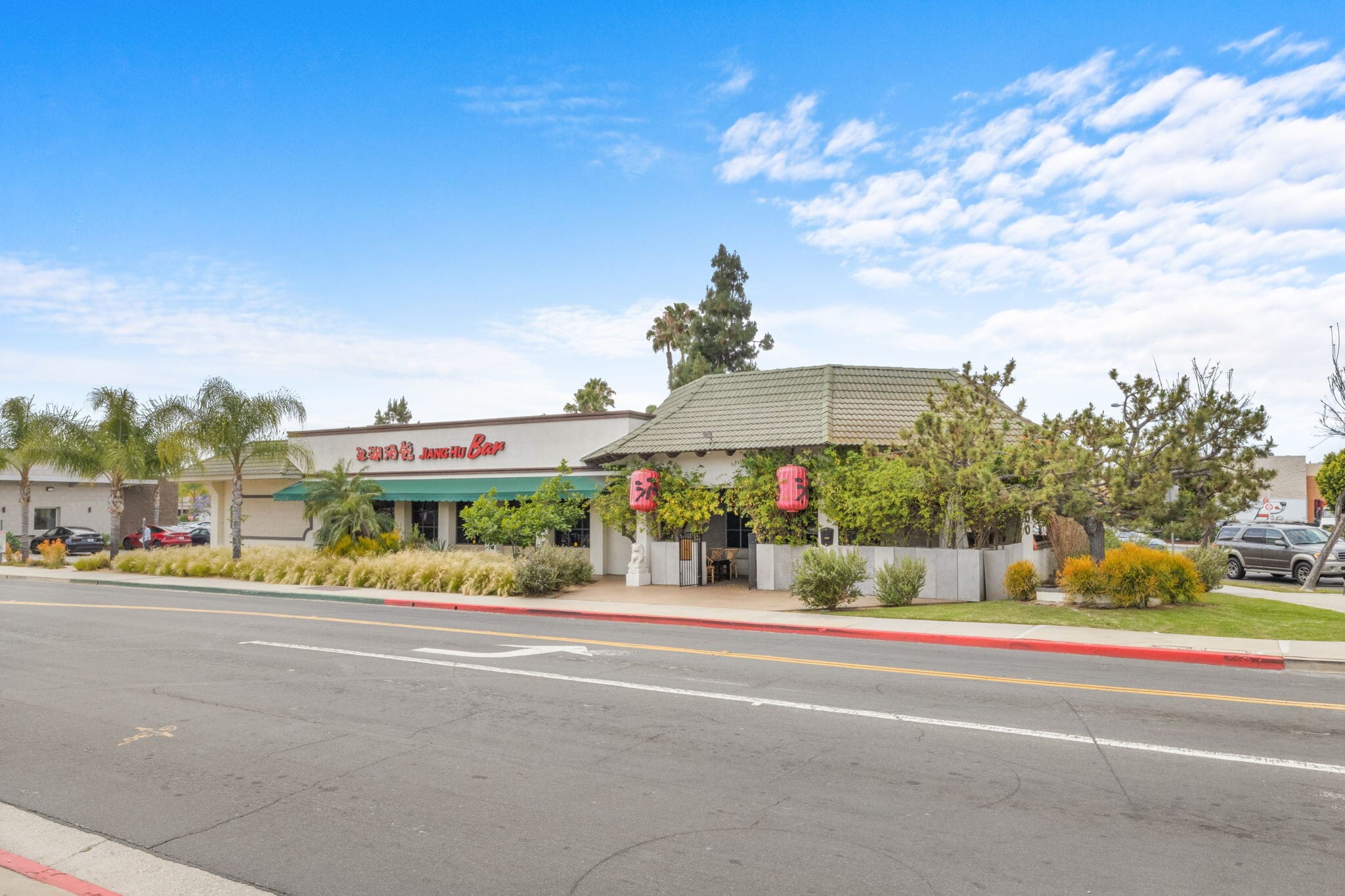 2000 W Main St, Alhambra, CA for lease Primary Photo- Image 1 of 9
