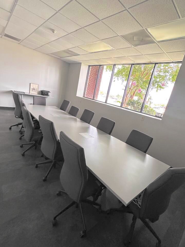 2175 N Roberts Ave, Lumberton, NC for lease Interior Photo- Image 1 of 5