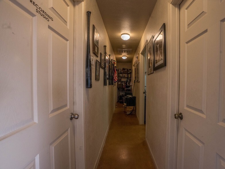 3304 N Bagdad Rd, Leander, TX à vendre - Photo intérieure - Image 2 de 11