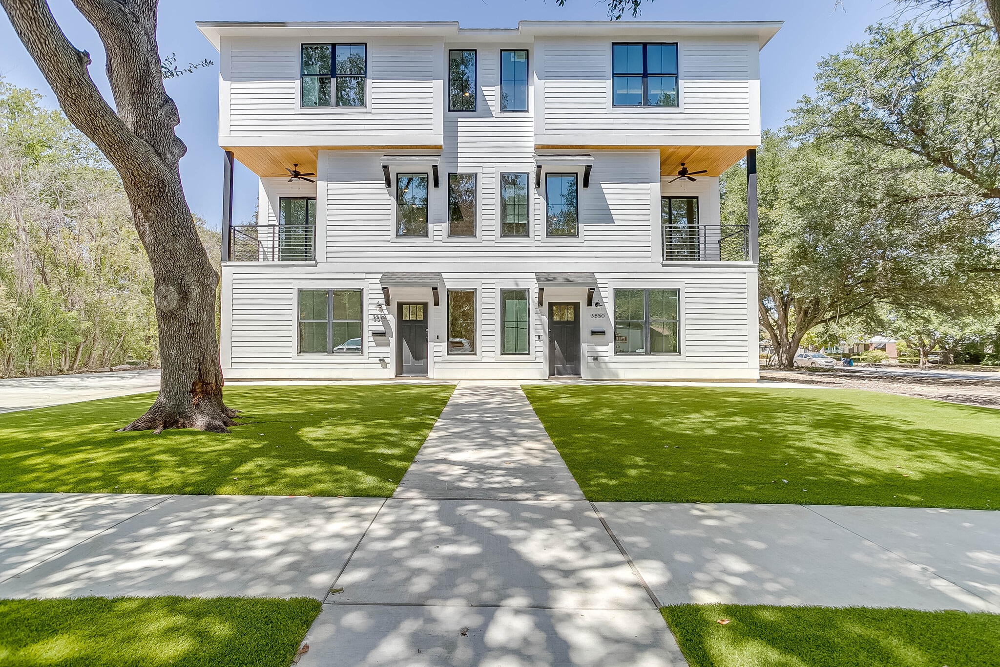 3550 Dryden Rd, Fort Worth, TX for sale Primary Photo- Image 1 of 2