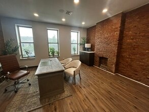 7518 3rd Ave, Brooklyn, NY à louer Photo intérieure- Image 1 de 5