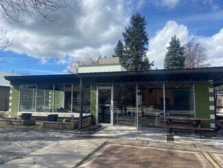 Plus de détails pour 125 N Washington Ave, Newport, WA - Commerce de détail à vendre