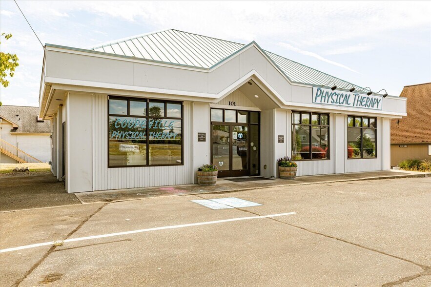101 S Main St, Coupeville, WA à vendre - Photo du bâtiment - Image 2 de 23