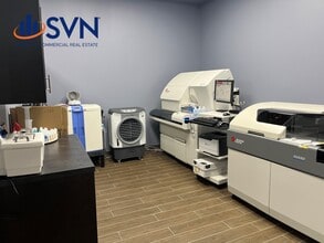 2764 Aurora Ave, Naperville, IL for lease Building Photo- Image 2 of 2