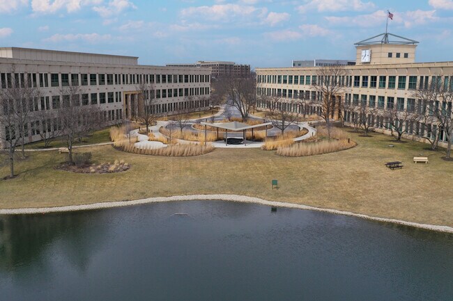 More details for Conway Park Sale – Office for Sale, Lake Forest, IL