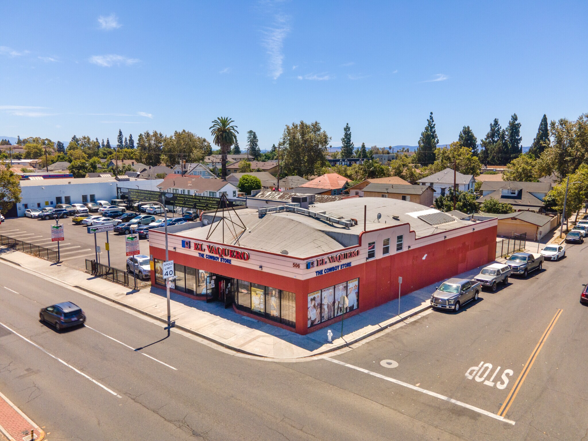 506 E First St, Santa Ana, CA à vendre Photo du bâtiment- Image 1 de 8