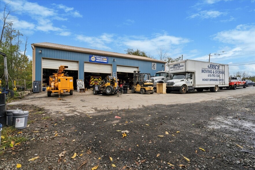 901 Township Line Rd, Phoenixville, PA for sale - Primary Photo - Image 1 of 16