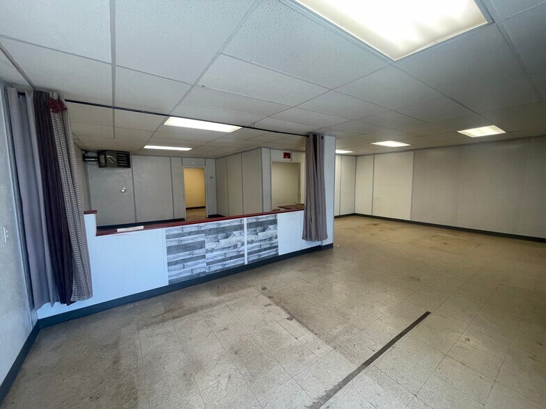 3628 Ransomville Rd, Ransomville, NY à louer - Photo du bâtiment - Image 3 de 8