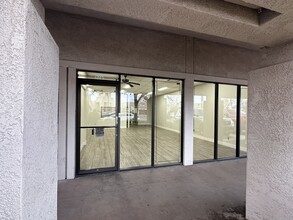 1930 Howard Rd, Madera, CA à louer Photo intérieure- Image 2 de 9