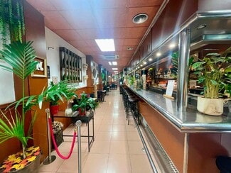 Plus de détails pour Commerce de détail à louer