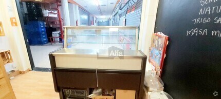 Retail in Madrid, Madrid for lease Interior Photo- Image 2 of 8