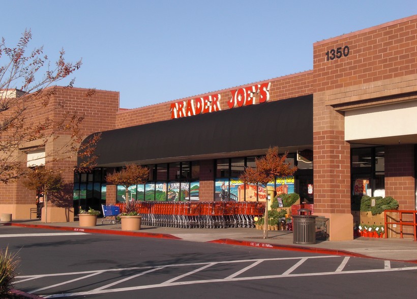 1300-1400 Gateway Blvd, Fairfield, CA for lease - Building Photo - Image 1 of 1