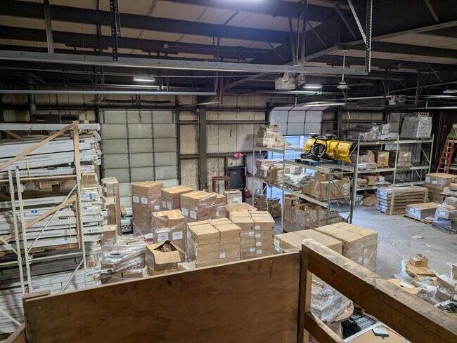 Plus de détails pour 237 River Rd, Uxbridge, MA - Industriel à louer