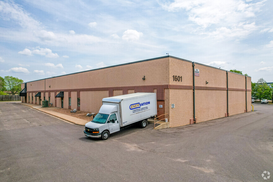 1601 67th Ave N, Brooklyn Center, MN for lease - Primary Photo - Image 1 of 21