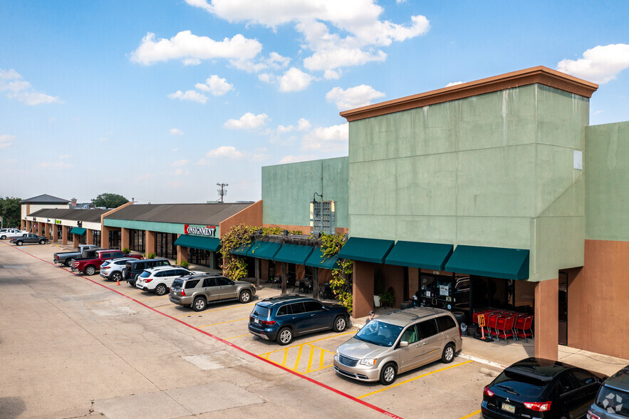 1601 W Northwest Hwy, Grapevine, TX for lease - Building Photo - Image 2 of 6