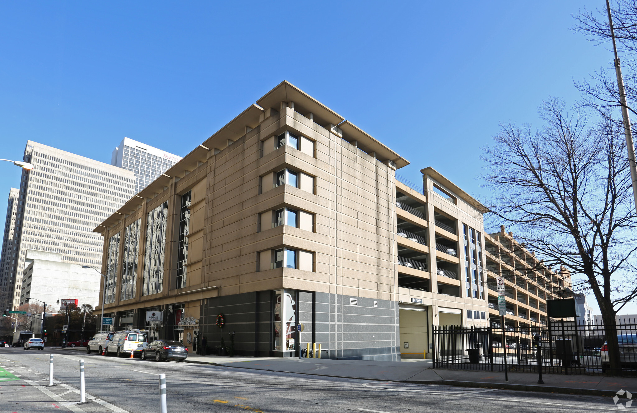 161 Peachtree Center Ave NE, Atlanta, GA for lease Primary Photo- Image 1 of 9