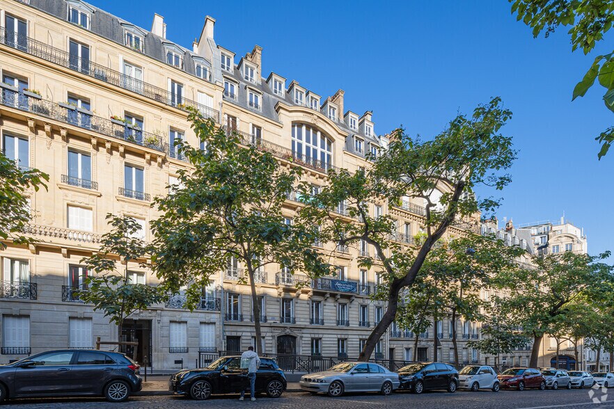 15 Avenue Carnot, Paris à louer - Photo du bâtiment - Image 3 de 15