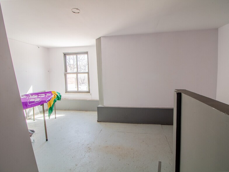 1911 S 11th St, Saint Louis, MO à vendre - Photo intérieure - Image 3 de 49