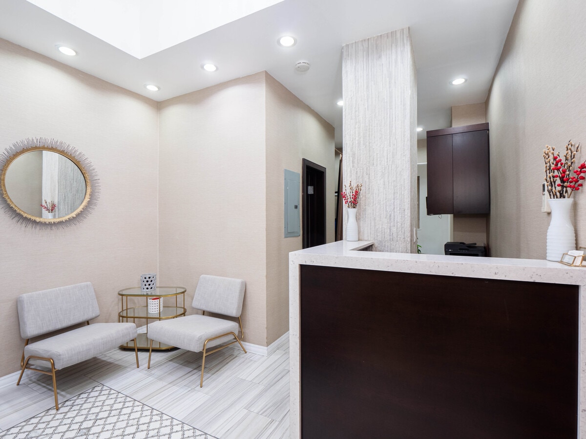 130 E 63rd St, New York, NY 10065 - Unit 1A -  - Interior Photo - Image 1 of 9