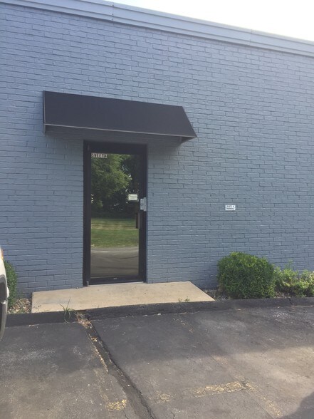 1848 Fuller Rd, West Des Moines, IA à vendre - Photo du bâtiment - Image 2 de 7