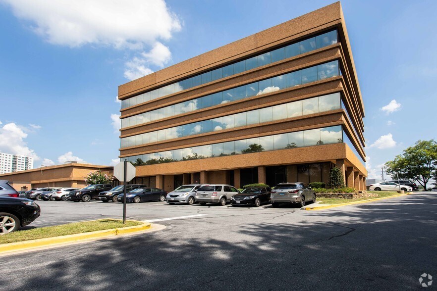 11120 New Hampshire Ave, Silver Spring, MD à louer - Photo du bâtiment - Image 2 de 3