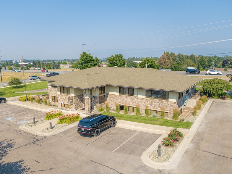 20 Four Mile Dr, Kalispell, MT à vendre - Photo du bâtiment - Image 3 de 42