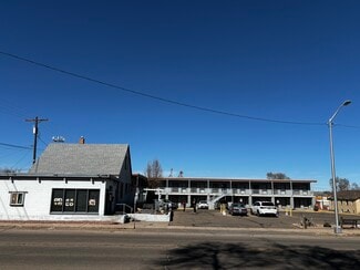 Plus de détails pour 215 E 3rd St, La Junta, CO - Services hôteliers à vendre