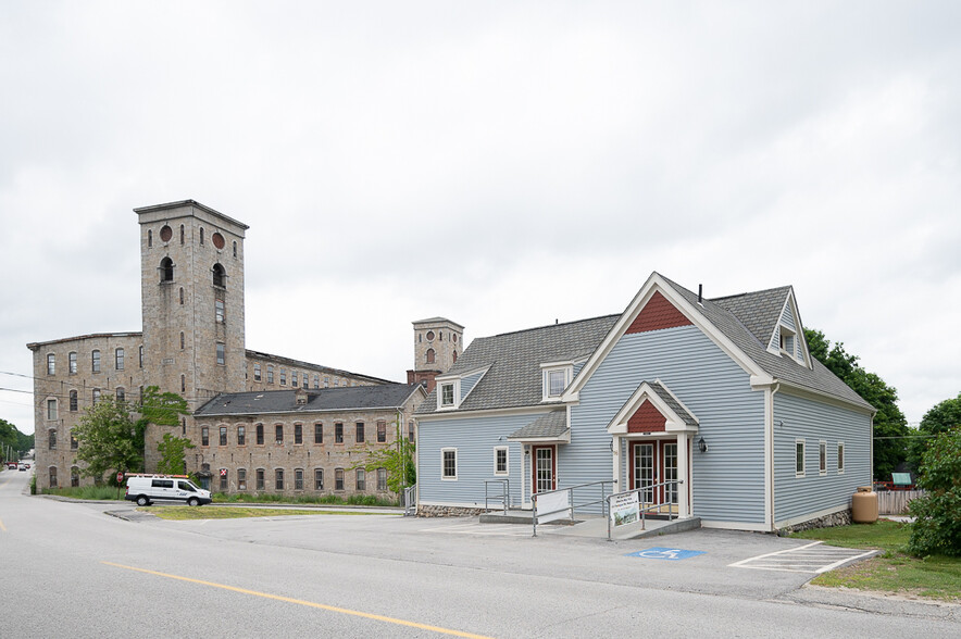 16 Village St, Dudley, MA for sale - Building Photo - Image 1 of 1