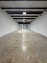 1663 Hickory Dr, Haltom City, TX for lease Interior Photo- Image 1 of 7