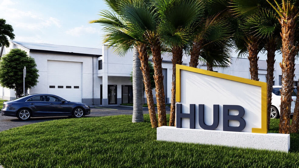 13601 Saddle Road Rd, Fort Myers, FL à louer - Photo du bâtiment - Image 3 de 8