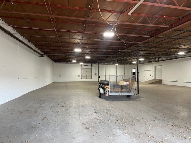8500-8600 Sovereign Row, Dallas, TX à louer - Photo intérieure - Image 3 de 13