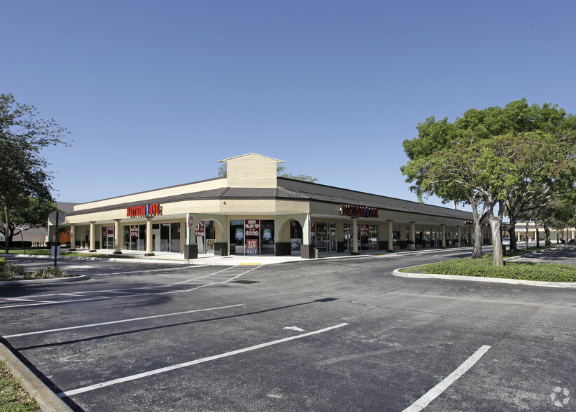 5503-5795 S University Dr, Davie, FL for lease - Building Photo - Image 2 of 10