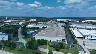 Plus de détails pour 300 Airport Rd, Elgin, IL - Bureau, Industriel à louer