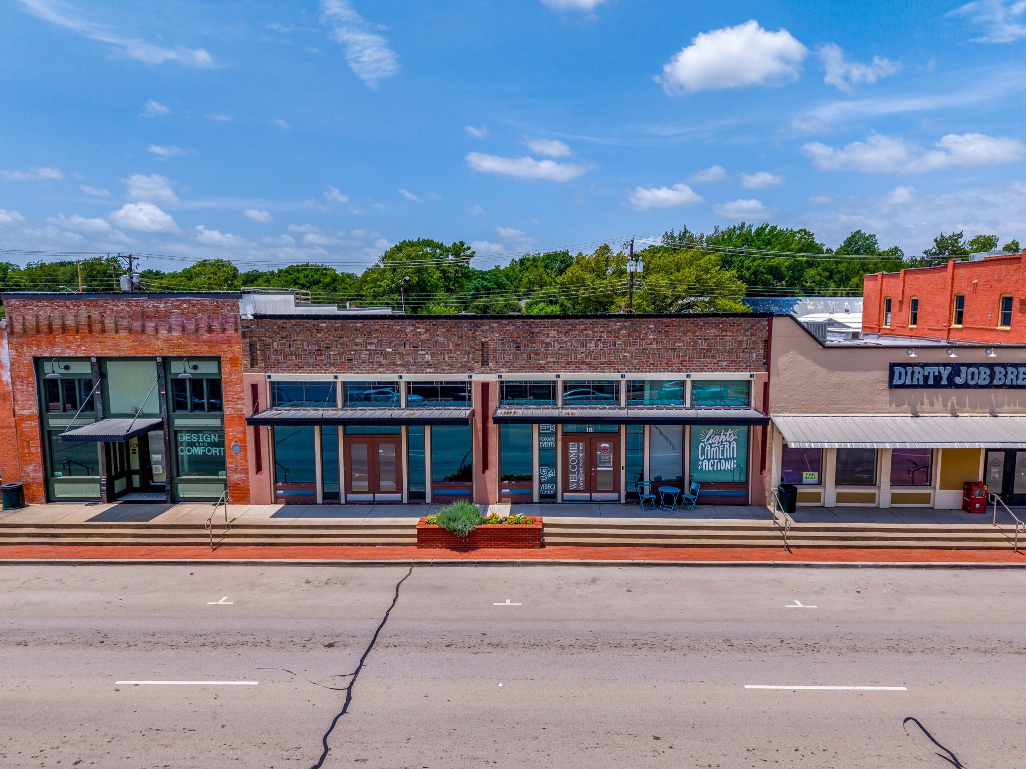 115 N Main St, Mansfield, TX à louer Photo intérieure- Image 1 de 7
