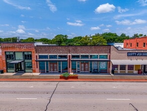 115 N Main St, Mansfield, TX à louer Photo intérieure- Image 1 de 7