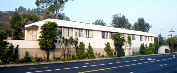 Plus de détails pour 1660 Riverside Dr, Los Angeles, CA - Bureau à vendre