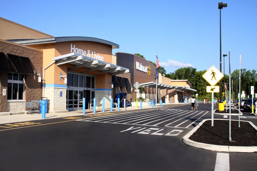 1537 Bethlehem Pike, Hatfield, PA à louer - Photo du bâtiment - Image 2 de 8