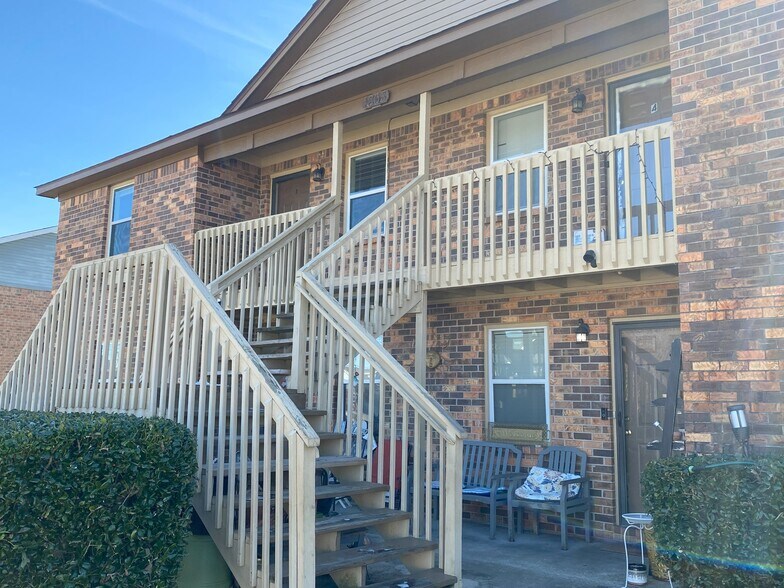 Alabama 12-unit Multifamily Portfolio portefeuille de 3 propriétés à vendre sur LoopNet.ca - Photo principale - Image 1 de 16
