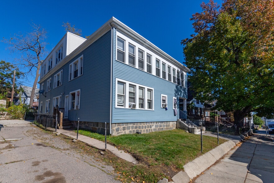 35 Bradshaw St, Dorchester, MA for sale - Building Photo - Image 2 of 32